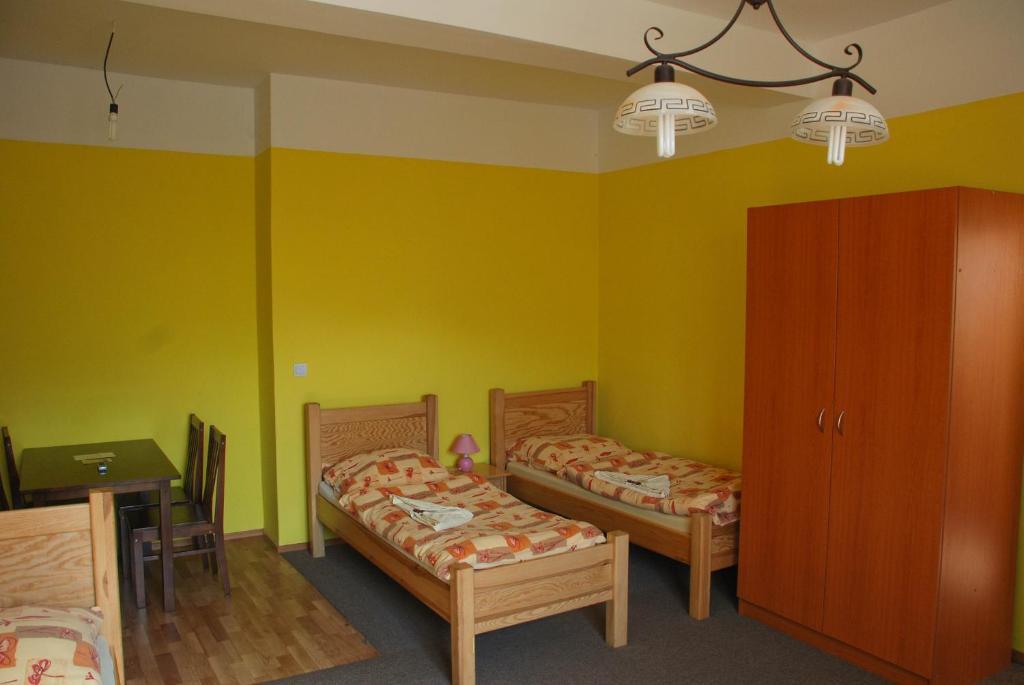 Hotel Marina Hermanuv Mestec Oda fotoğraf
